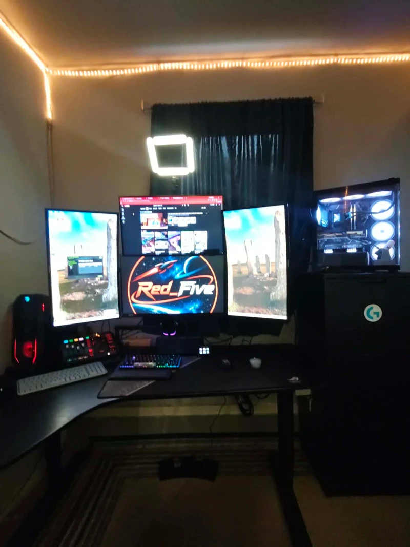 Two keyboards and two mice pushed this streamer back toward Synergy after a decade away on a single PC. The gaming machine runs an RTX 4060 and i7-12700K while the dedicated streaming PC handles the broadcast side, and one input set will soon cover both.